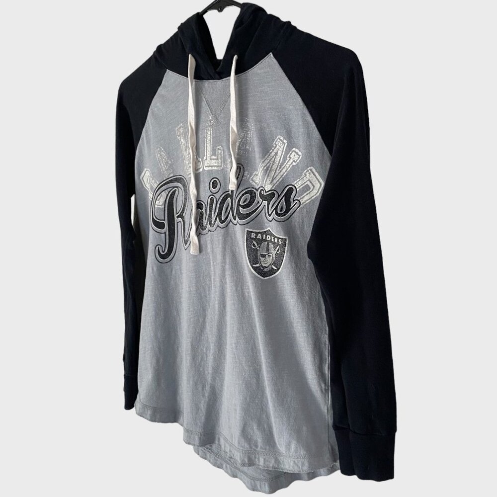 NFL Oakland Raiders Hoodie Women's Small Gray Black Pullover Football Sweatshirt - Picture 2 of 13